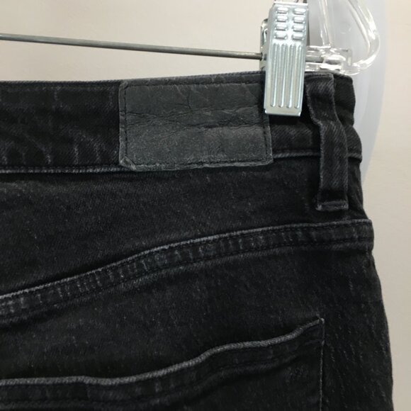 MADEWELL 5 Pocket Logo Hardware Dark Gray/Black Denim Curvy 90's Straight Jeans - Picture 11 of 12